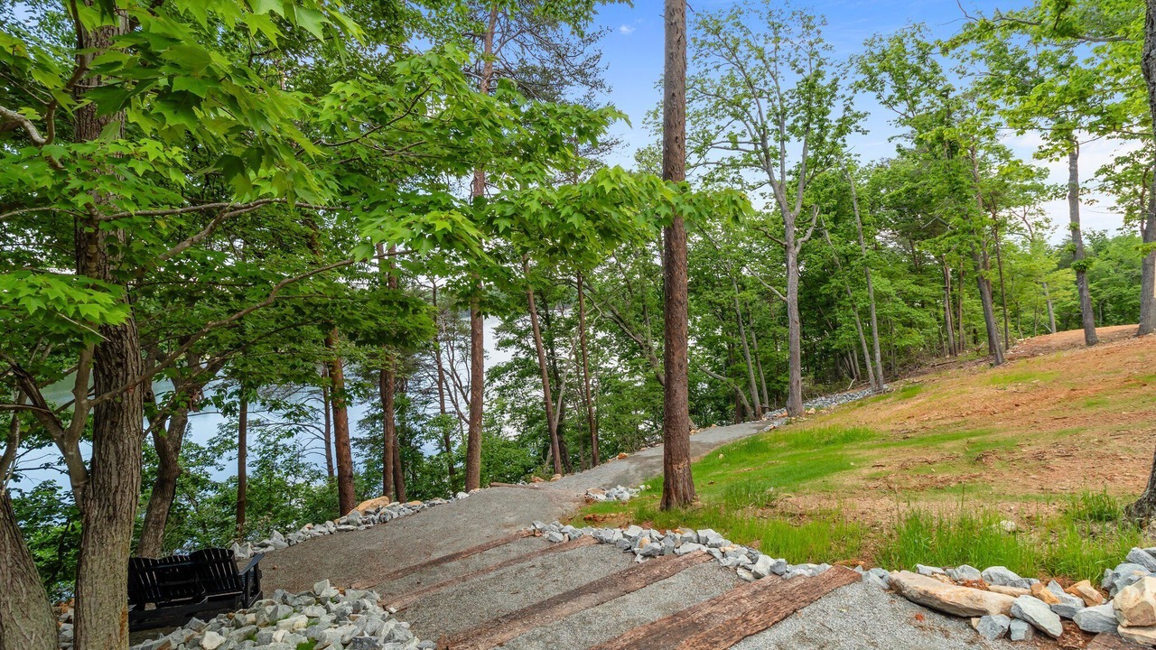 Photo of Outdoor in Southmont