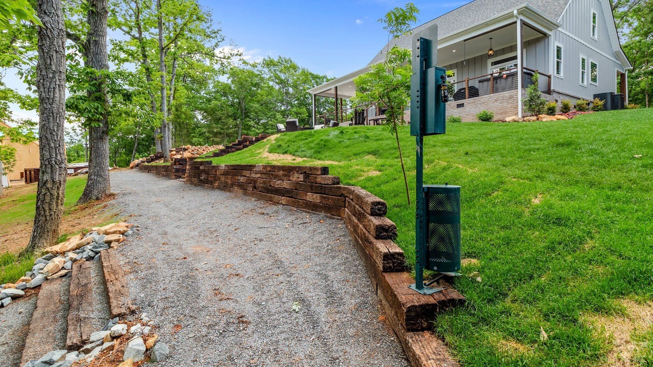 Photo of Outdoor in Southmont