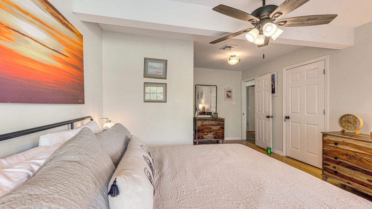 Photo of Bedroom in Titus