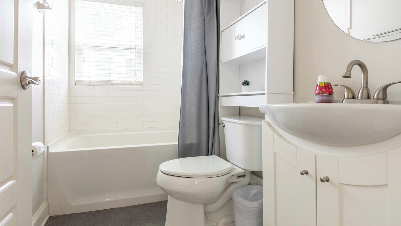 Photo of Bathroom in Villa Heights