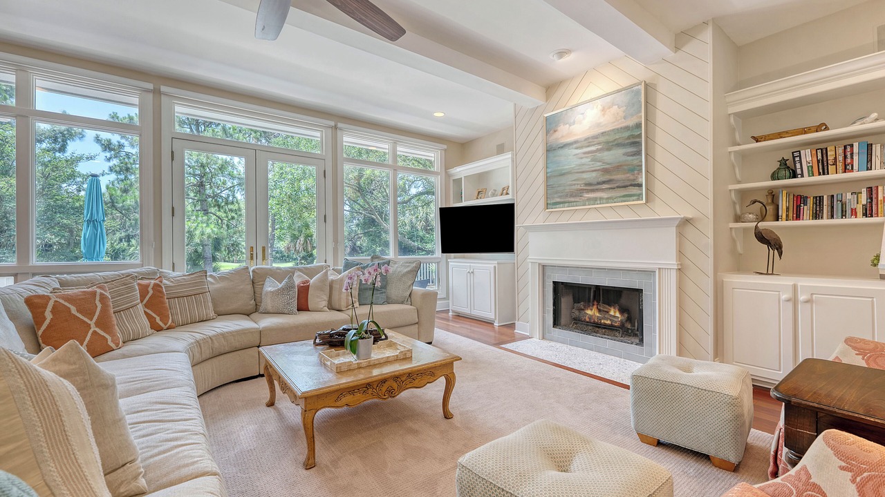 Photo of Livingroom in Vanderhorst Plantation
