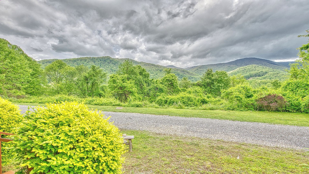 Photo of Others in Maggie Valley