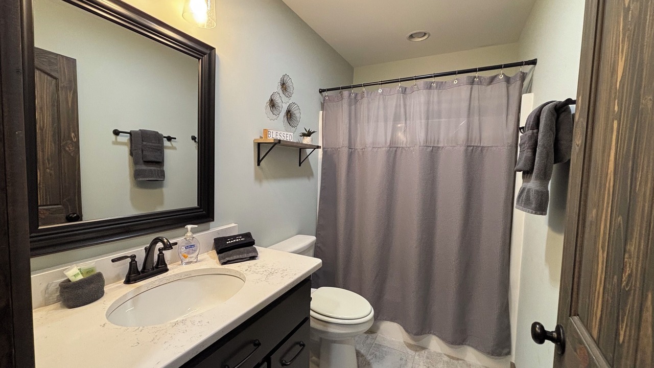Photo of Bathroom in Murphy
