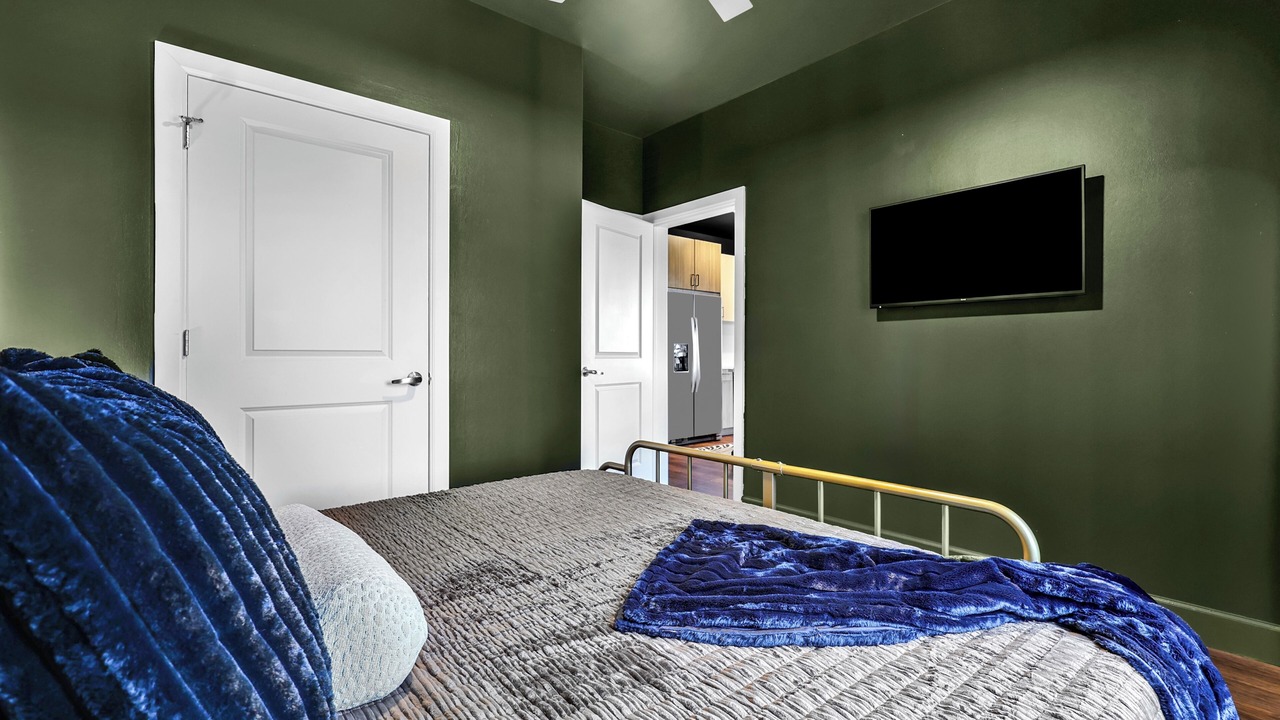 Photo of Bedroom in Eighth Avenue