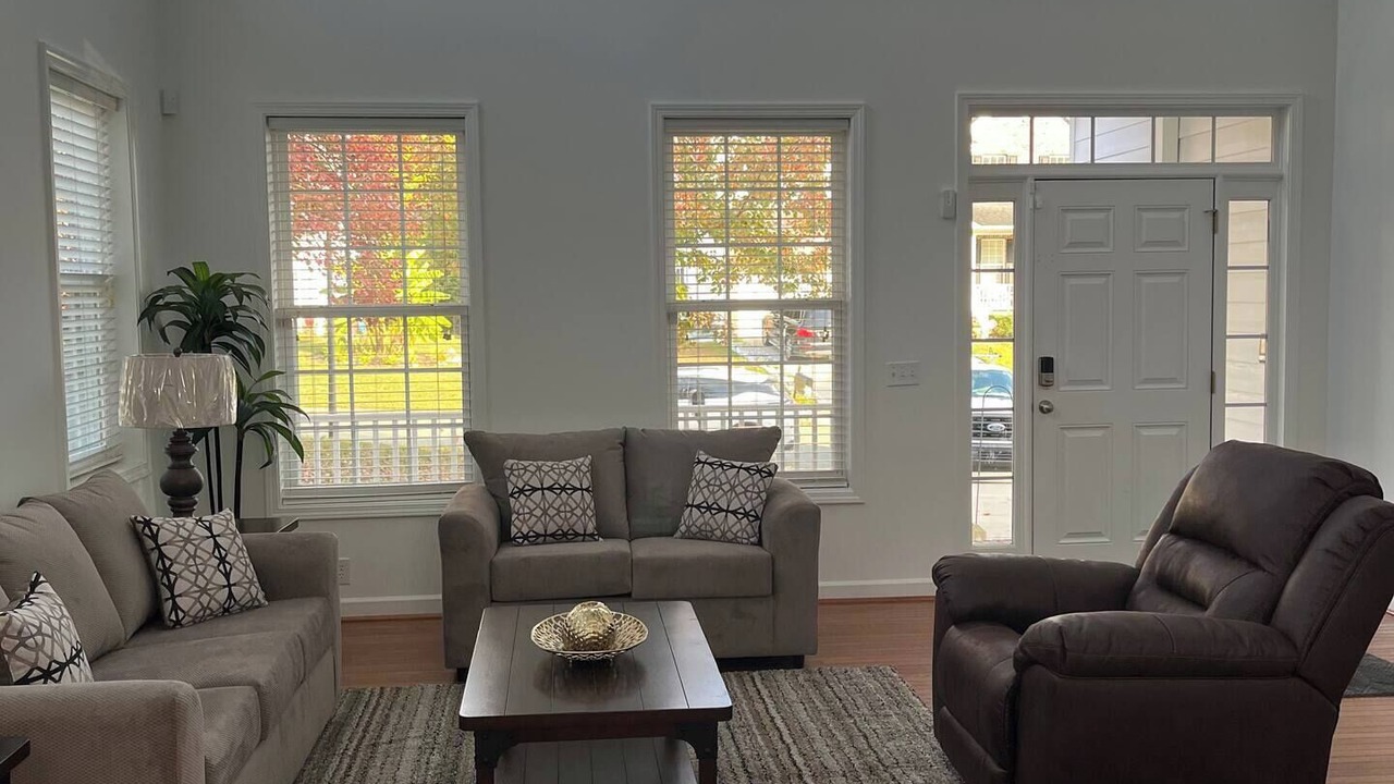 Photo of Livingroom in McLeansville