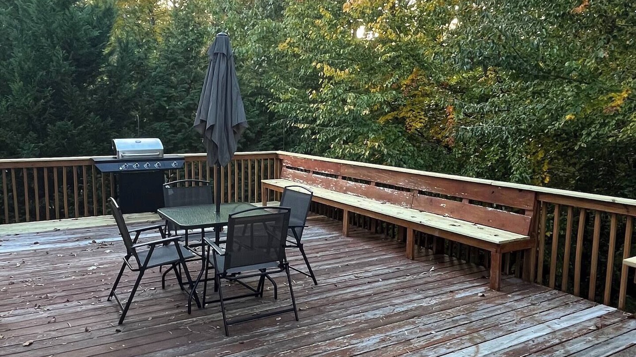 Photo of Outdoor in McLeansville