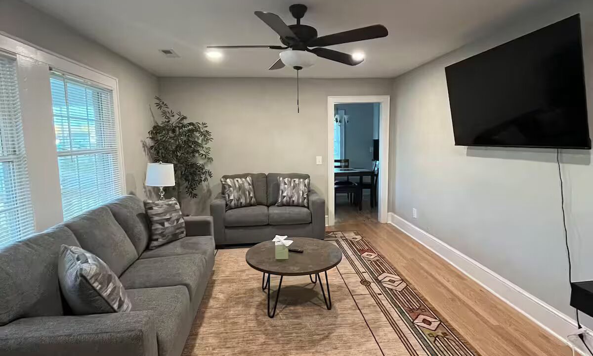 Photo of Livingroom in Graham