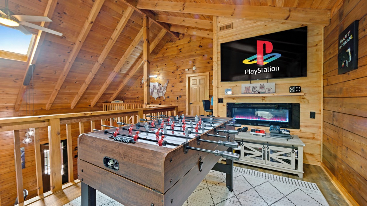 Photo of Livingroom in Maggie Valley