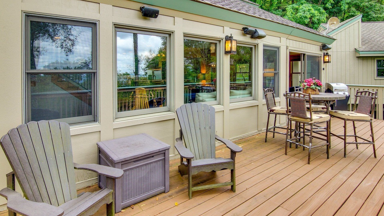 Photo of Outdoor in Mountain Air