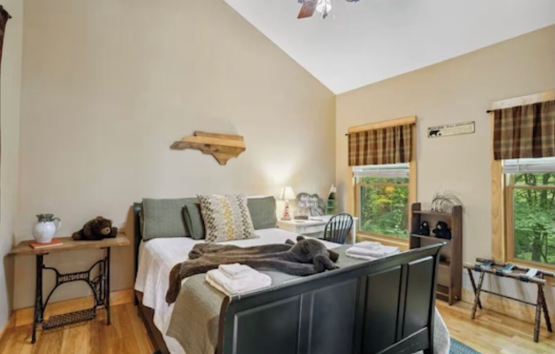 Photo of Bedroom in Apple Ridge