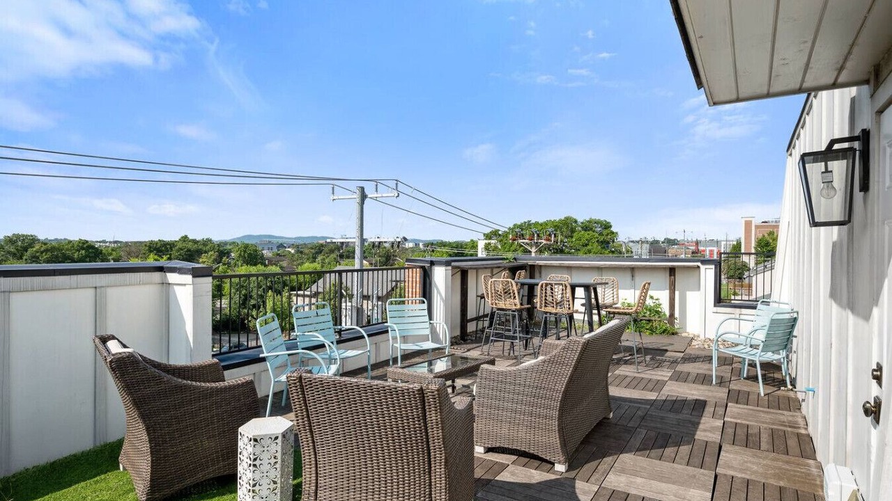 Photo of Outdoor in Rolling Mill Hill