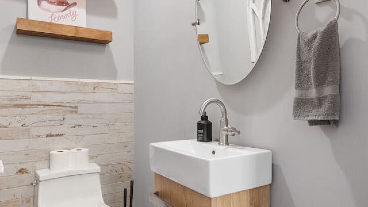 Photo of Bathroom in Historic Waverly