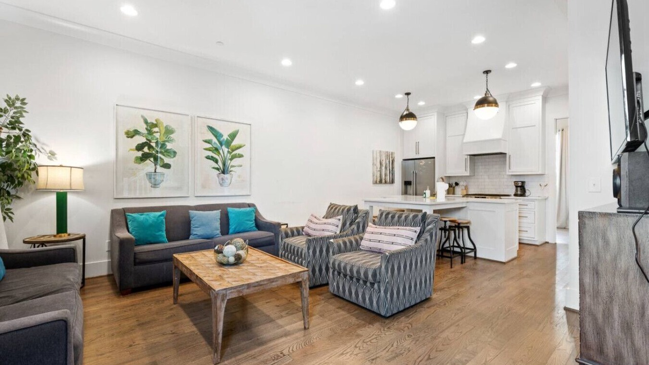 Photo of Livingroom in Rolling Mill Hill