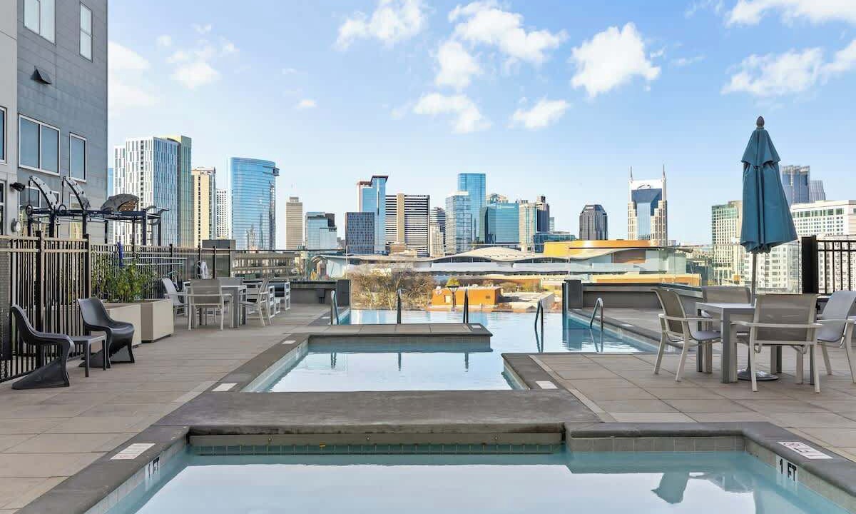 Photo of Outdoor in Eighth Avenue