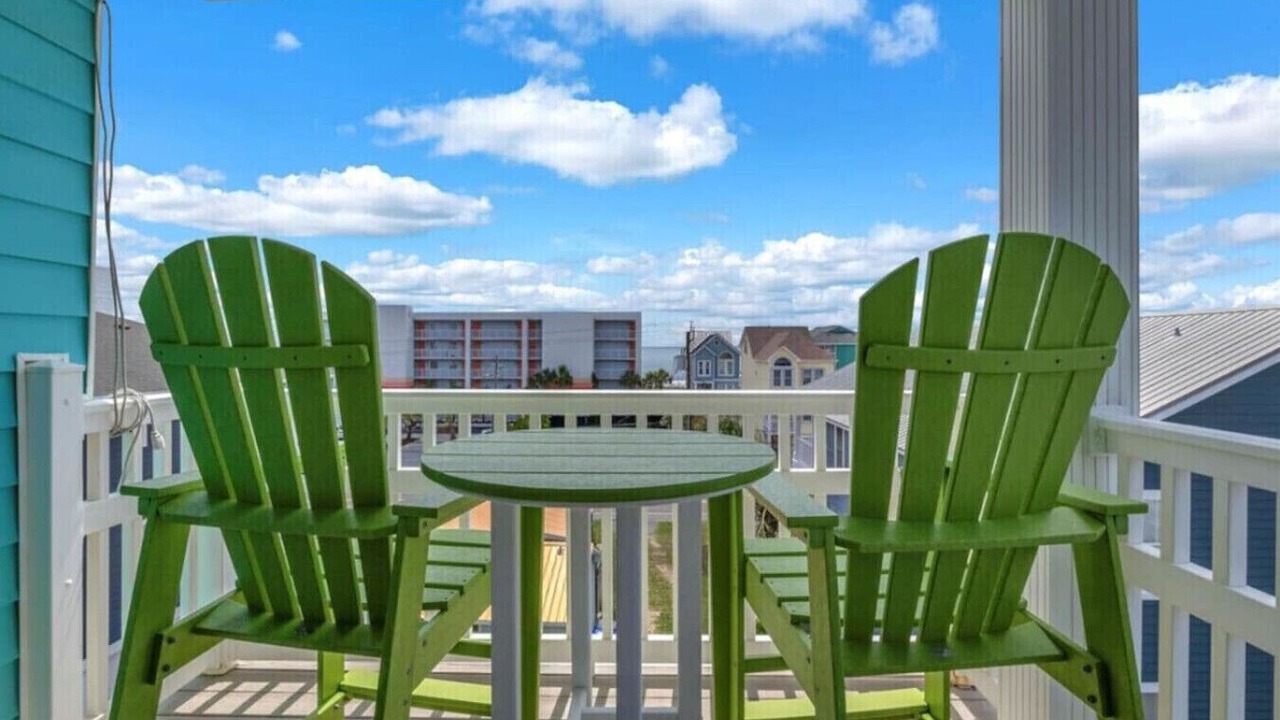 Photo of Patio Balcony in Wilmington Beach