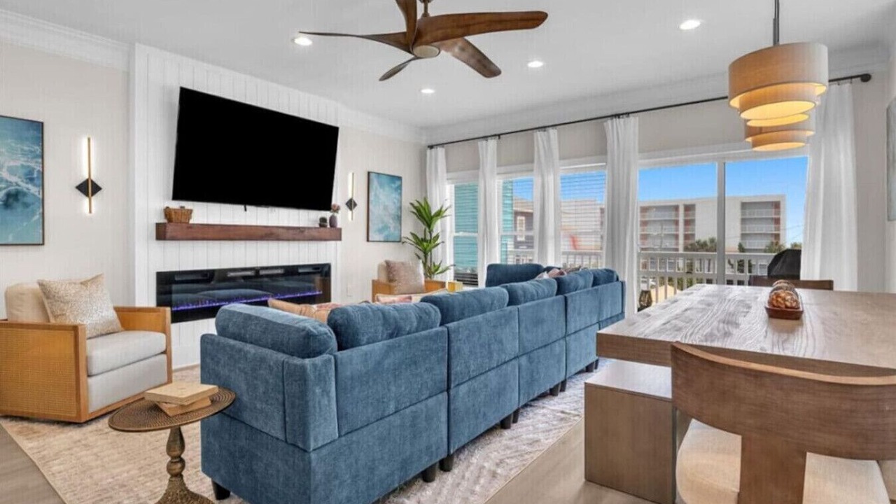 Photo of Livingroom in Wilmington Beach