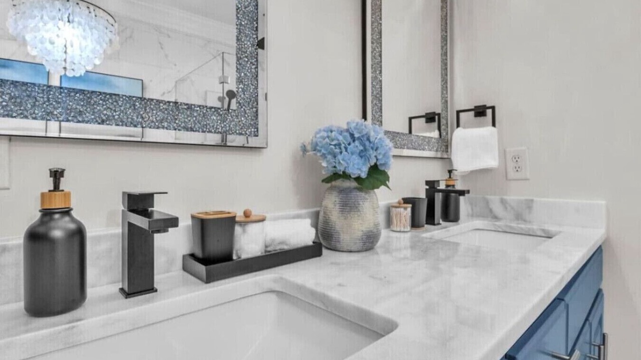 Photo of Bathroom in Wilmington Beach