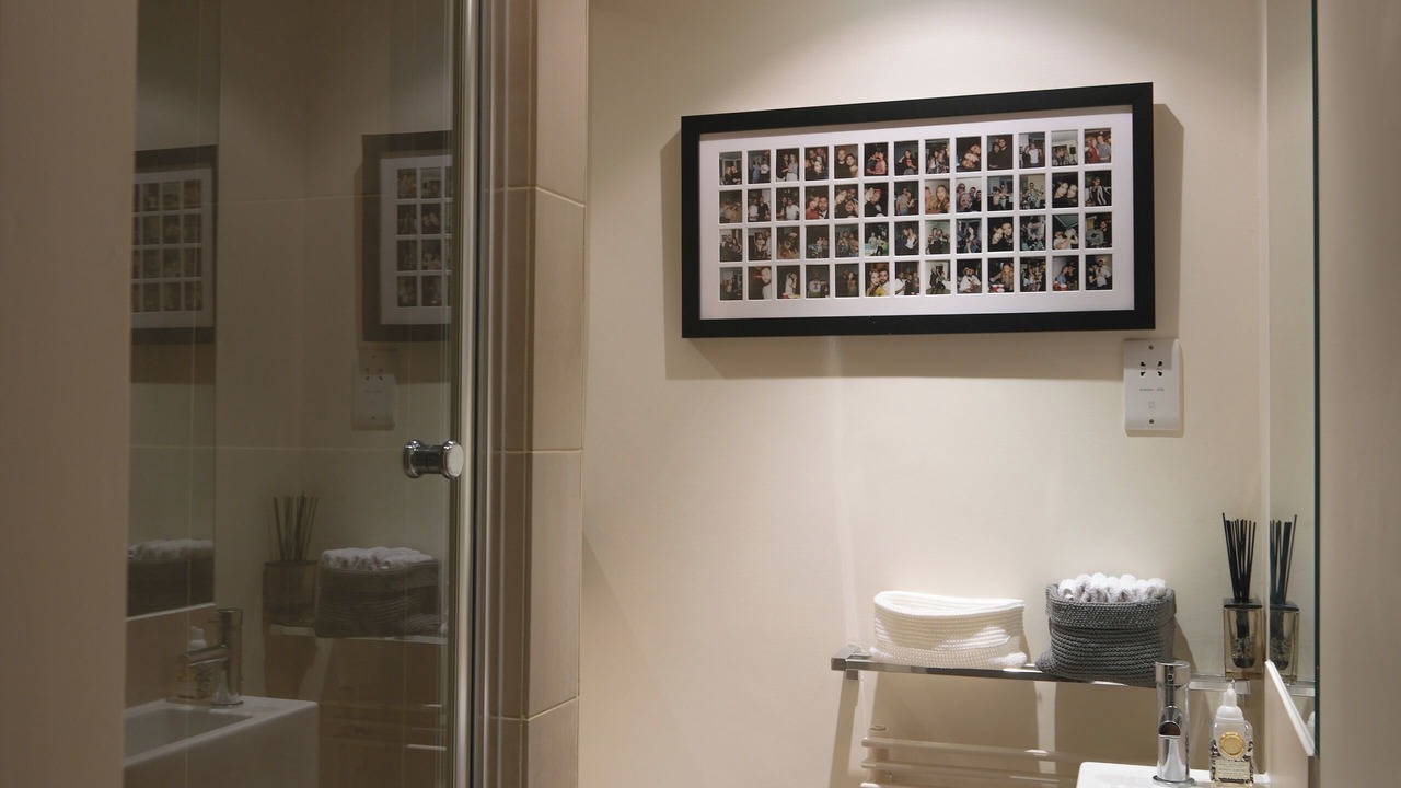 Photo of Bathroom in Courtfield