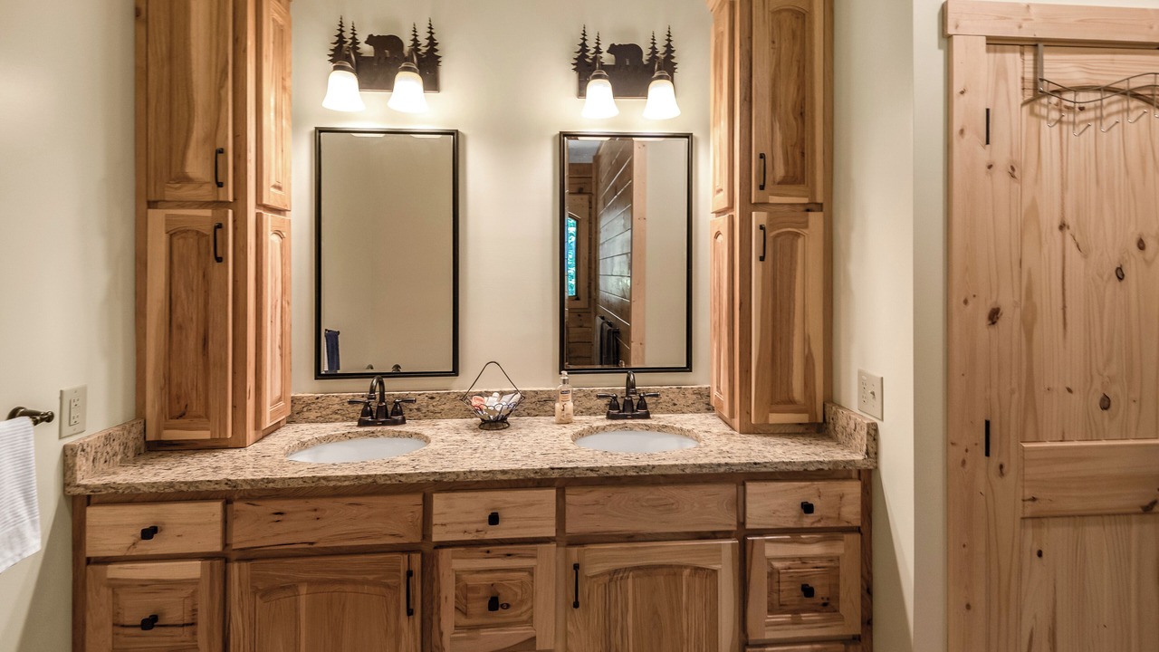 Photo of Bathroom in Buck Mountain