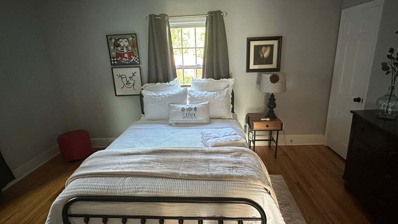 Photo of Bedroom in Terry Sanford