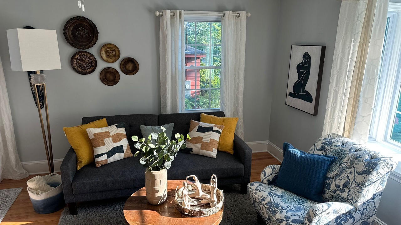 Photo of Livingroom in Terry Sanford