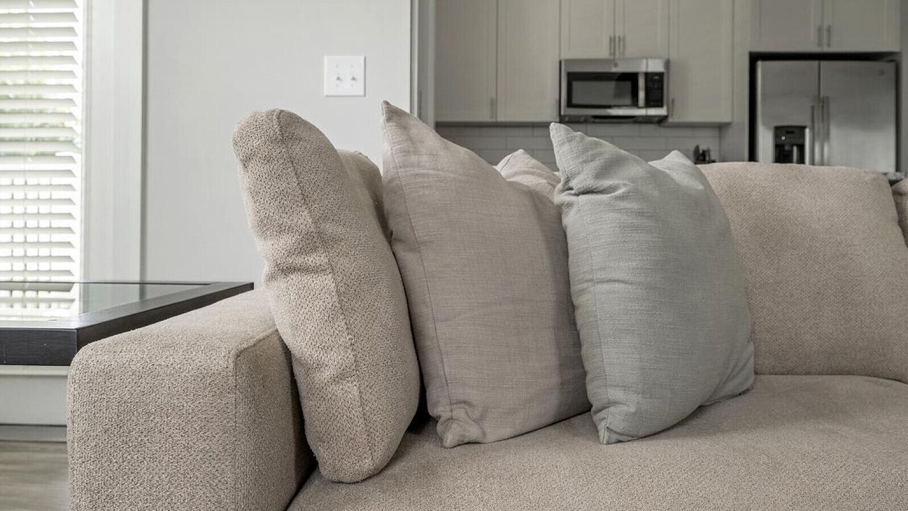 Photo of Livingroom in Matthews