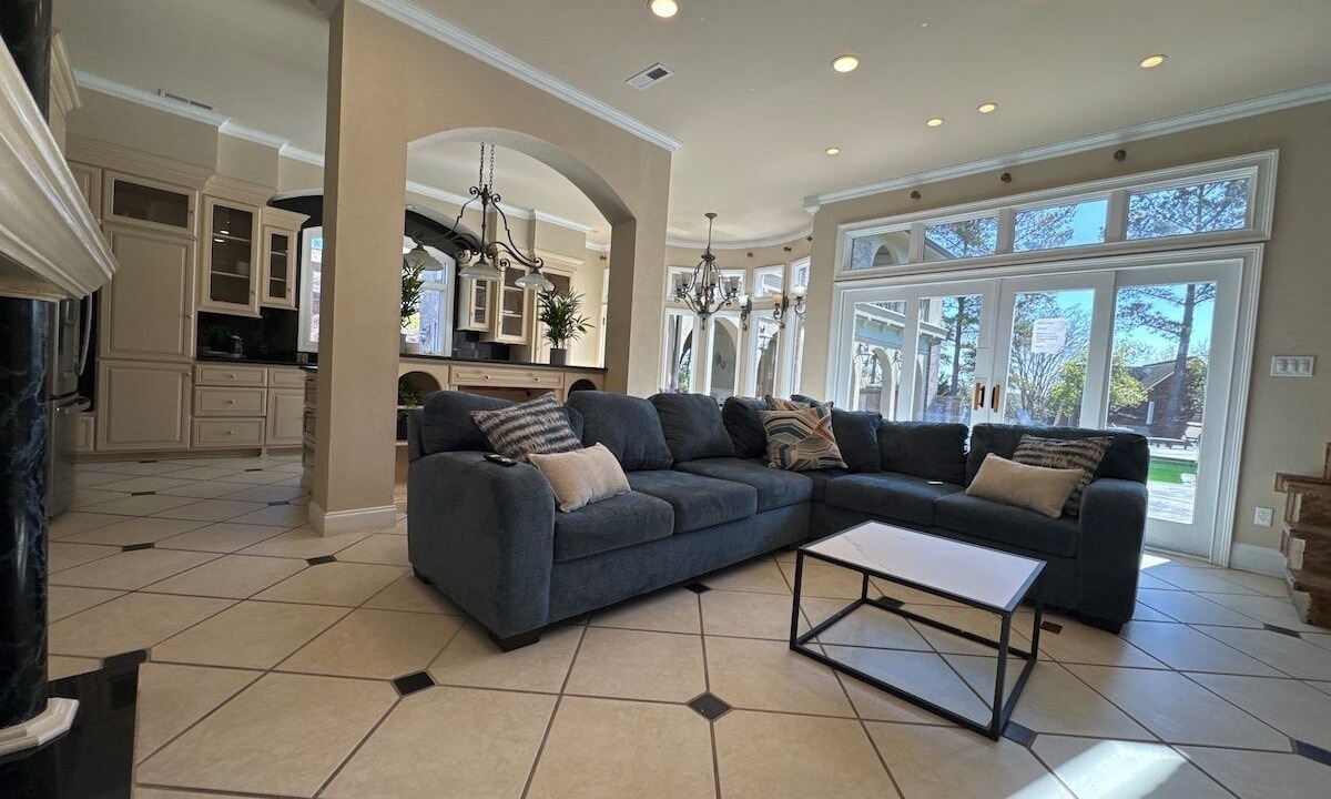 Photo of Livingroom in Harrisburg