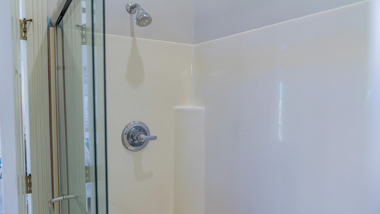 Photo of Bathroom in Nags Head