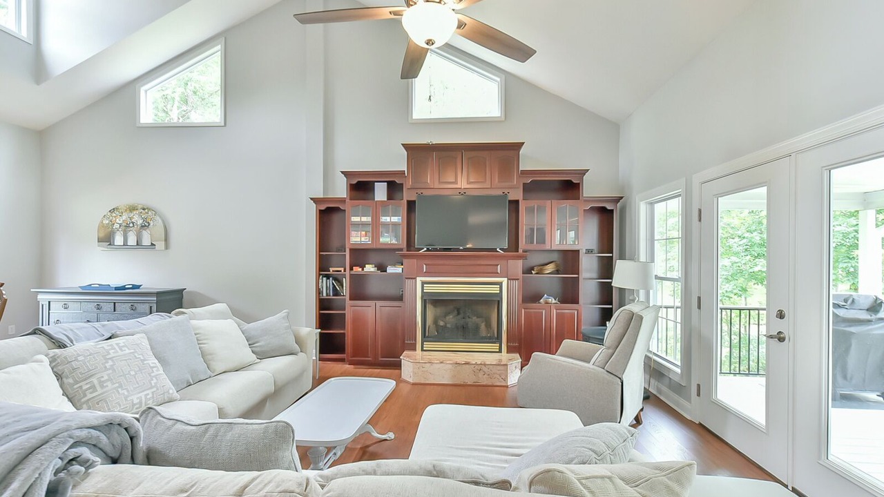 Photo of Livingroom in Semora