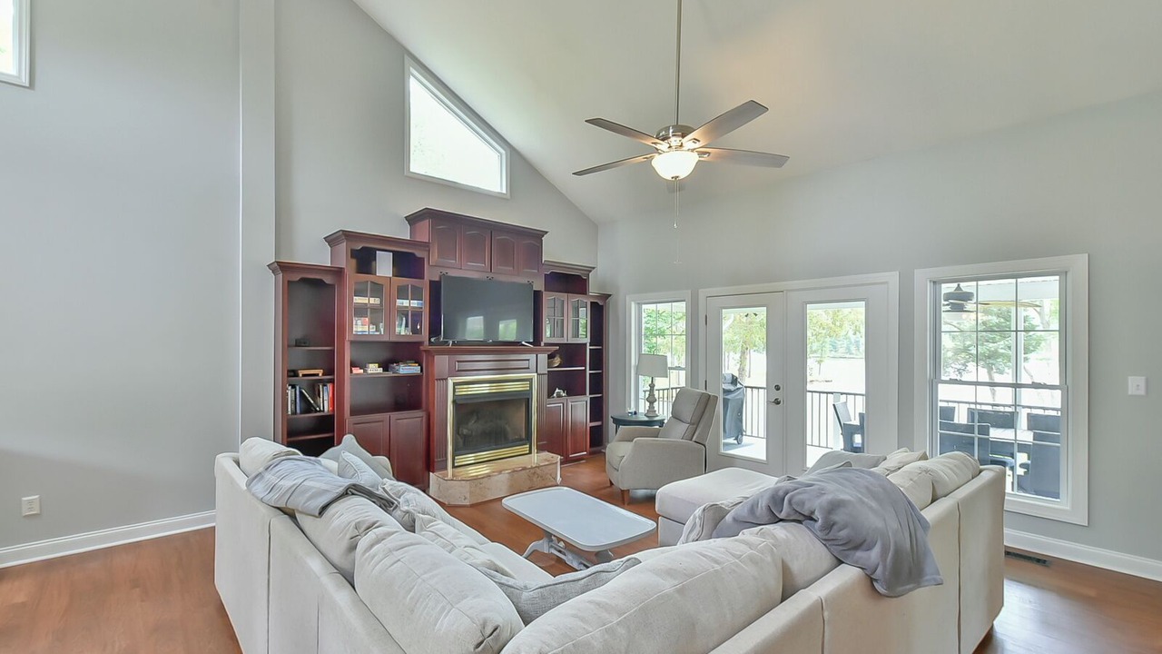 Photo of Livingroom in Semora