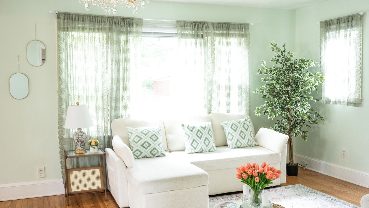 Photo of Livingroom in Greensboro