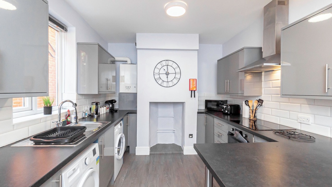 Photo of Kitchen in Southampton City Centre