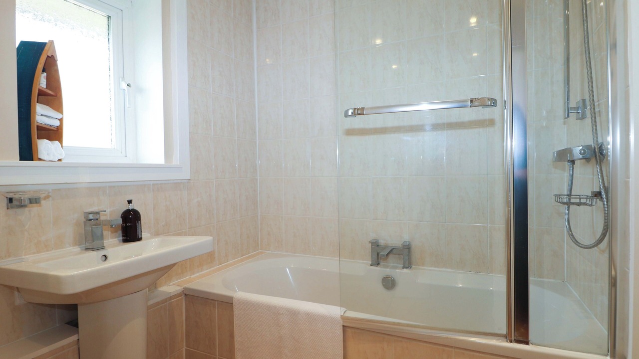 Photo of Bathroom in Rustington