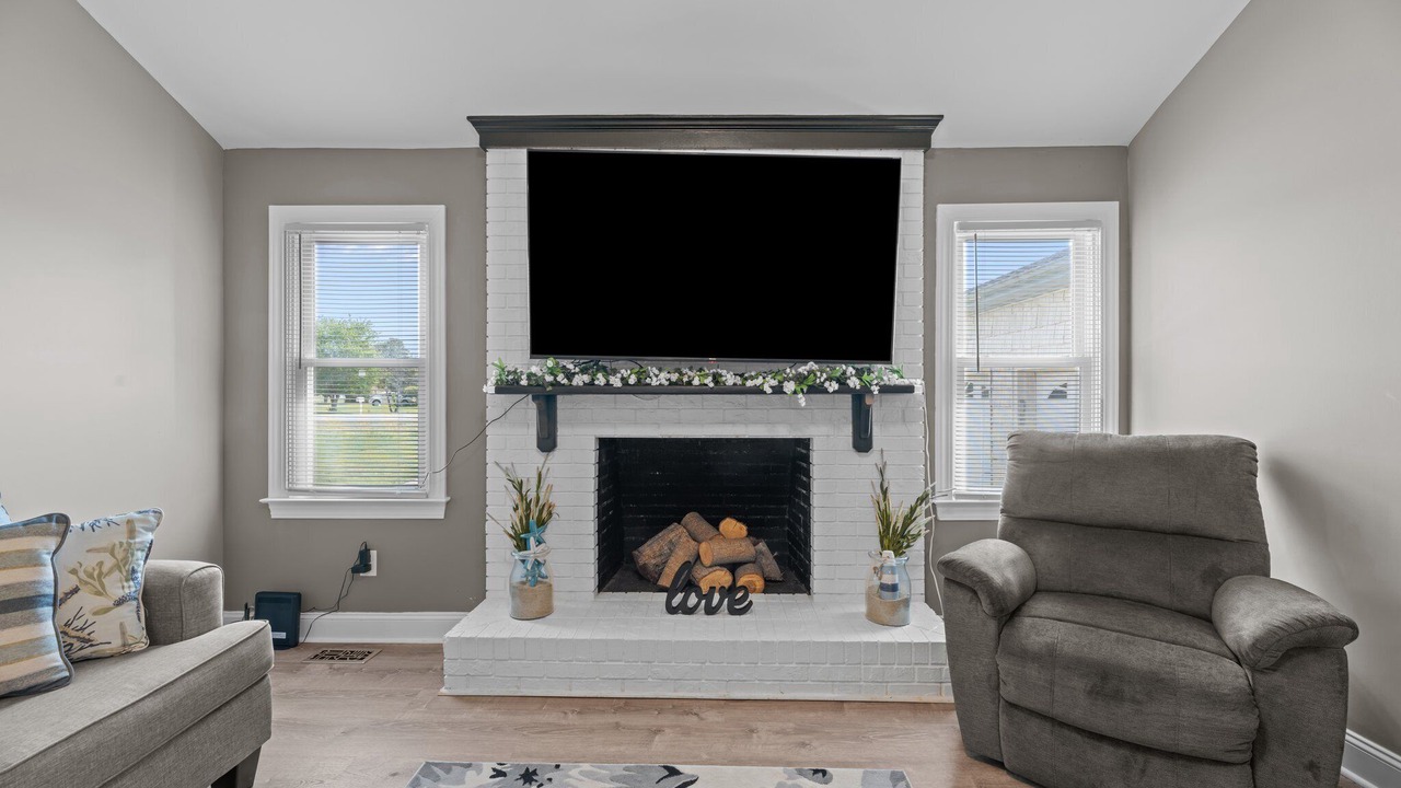 Photo of Livingroom in Fairfield Harbour
