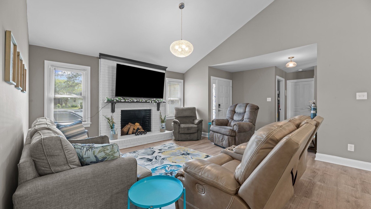 Photo of Livingroom in Fairfield Harbour