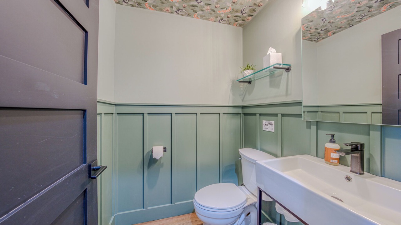 Photo of Bathroom in Zirconia