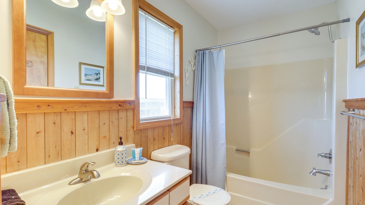Photo of Bathroom in Sea Retreat