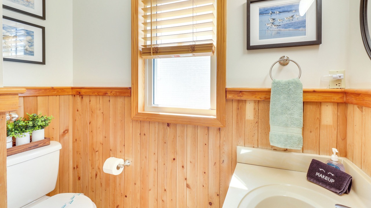Photo of Bathroom in Sea Retreat