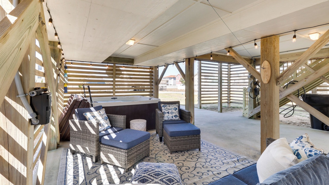 Photo of Patio Balcony in Sea Retreat