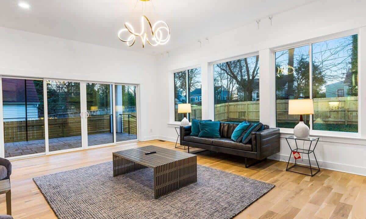 Photo of Livingroom in North Charlotte