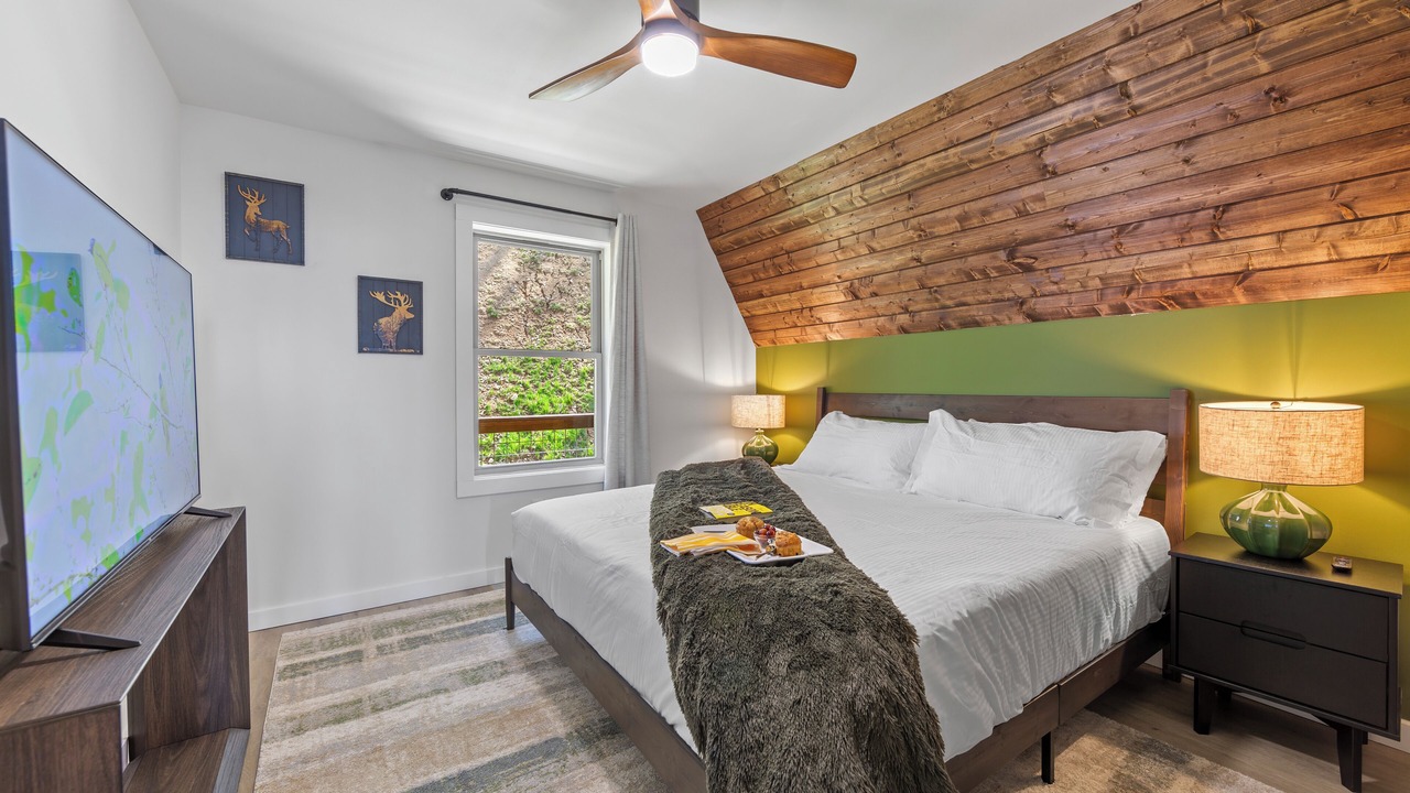 Photo of Bedroom in Maggie Valley