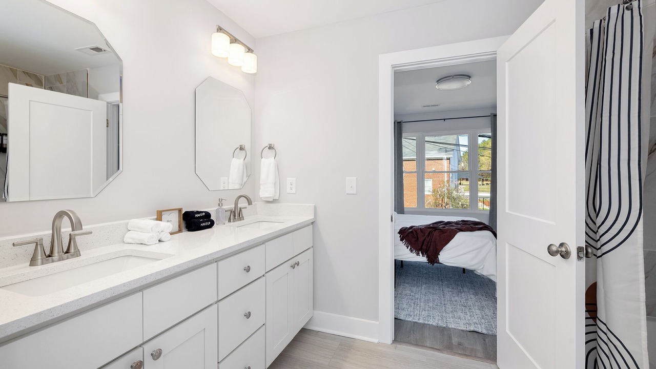 Photo of Bathroom in Kannapolis