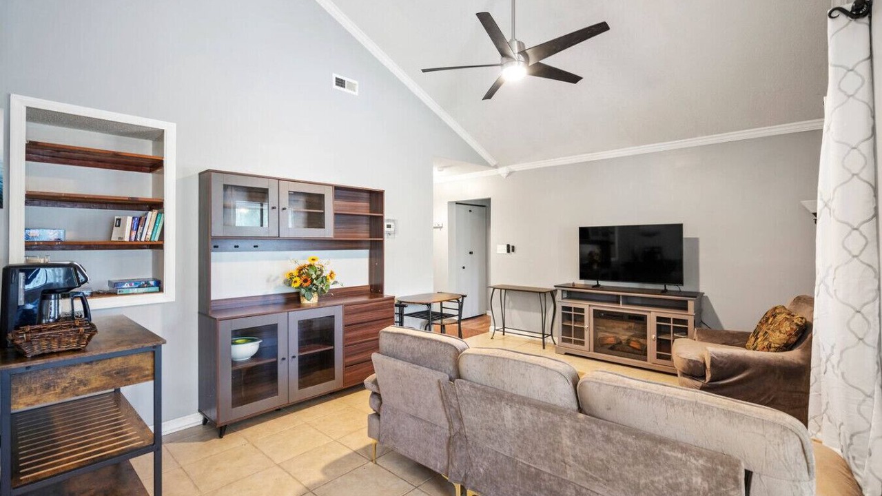 Photo of Livingroom in Hubert