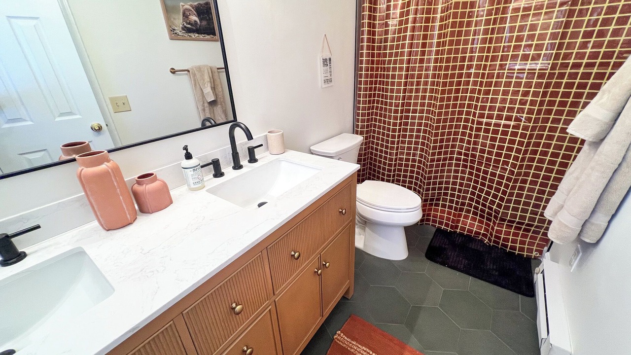 Photo of Bathroom in West Jefferson