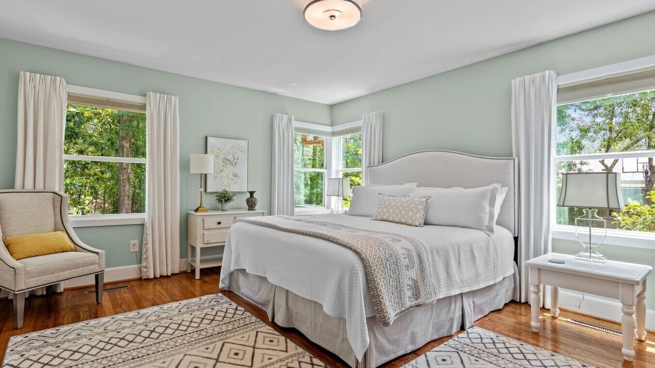 Photo of Bedroom in Old Town