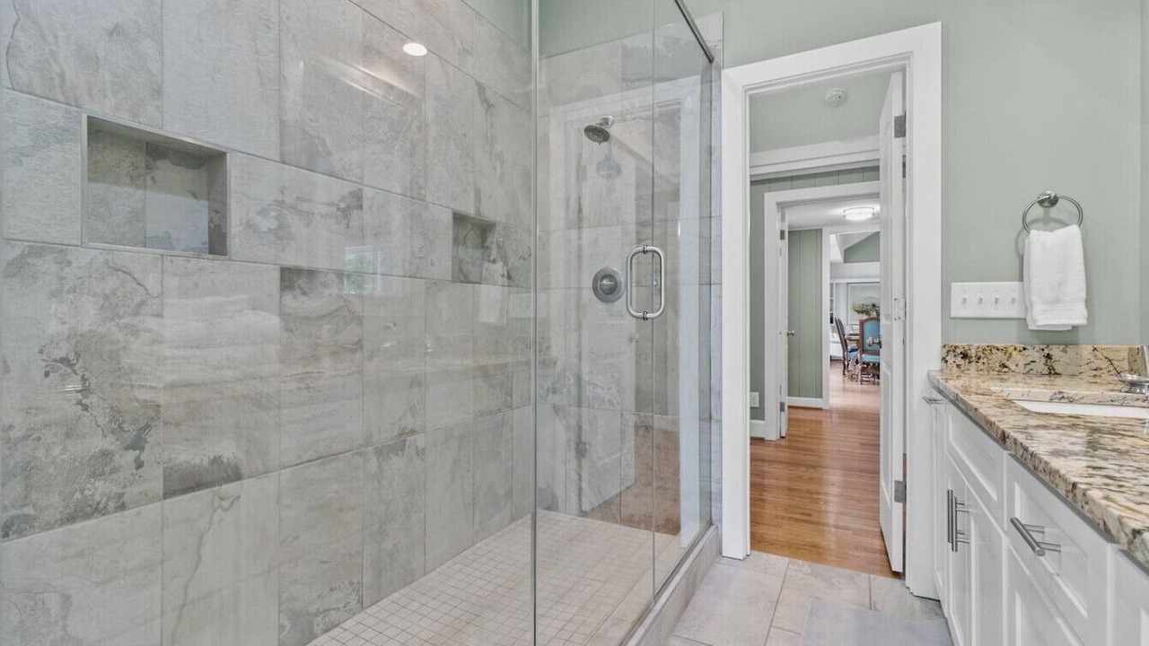 Photo of Bathroom in Old Town