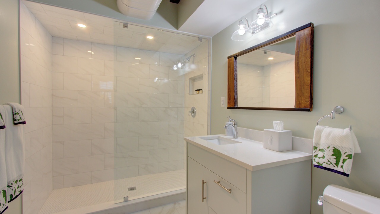 Photo of Bathroom in Charleston Historic District