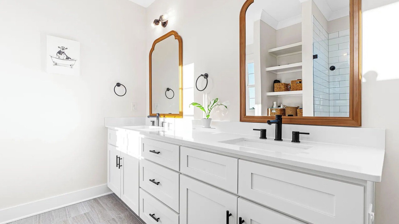 Photo of Bathroom in Clayton