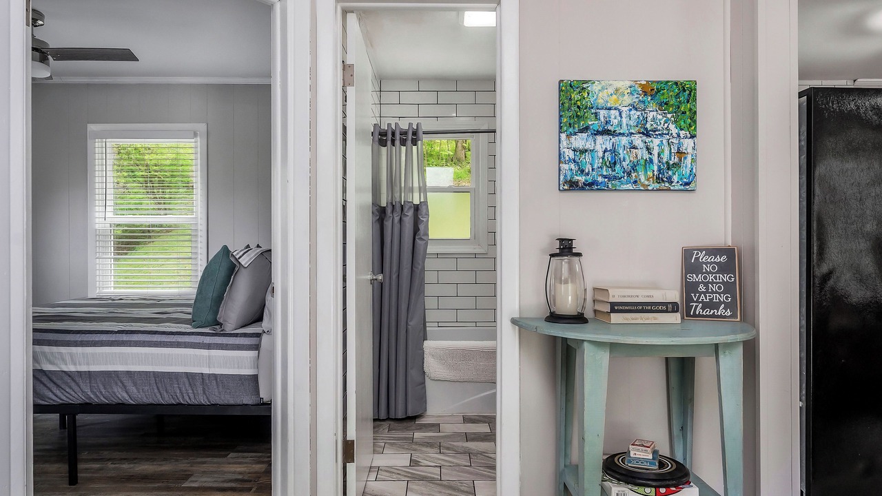 Photo of Bedroom in Smithville