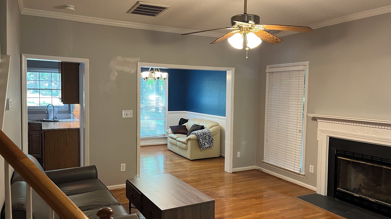 Photo of Livingroom in Cary